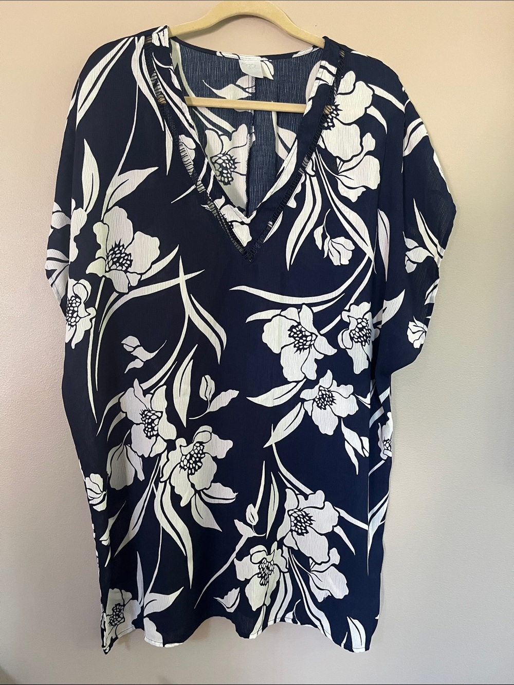 Kona Sol Navy and White Floral V-Neck Swim Cover Up Dress